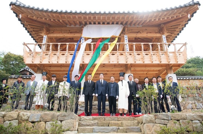 위대한 헌신, 문화로 다시 꽃피우다…...