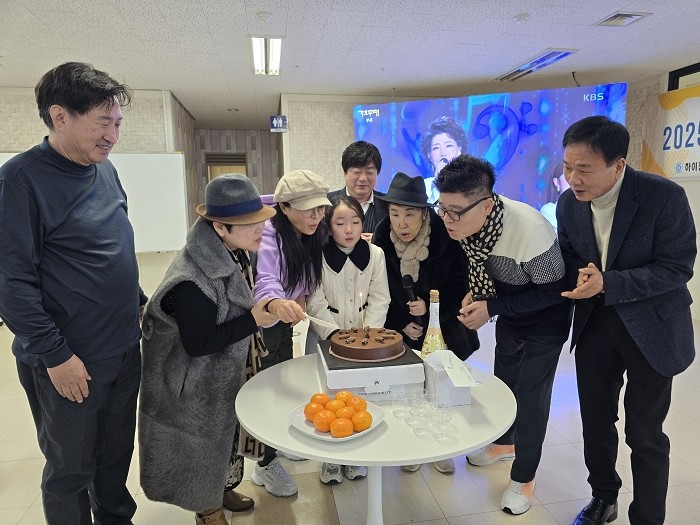 ‘영원한 디바’ 장은숙, (주)케이엔...