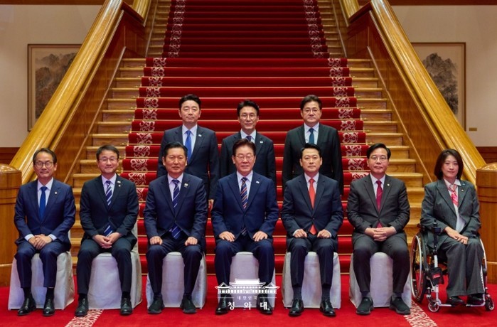 이재명 대통령,  여야정 민생경제협의...