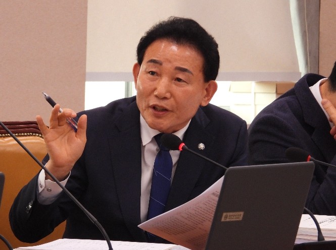 박용갑 의원 , 가정의 달 맞아 부모...