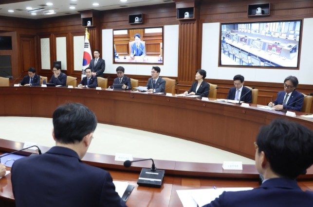 김민석 국무총리,  제14차 비상경제...