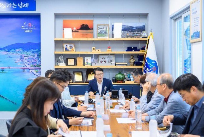 남해군, 봉전마을마당 설계 용역 중간...