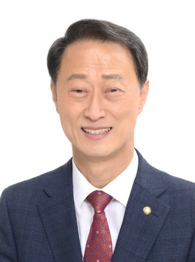 창원시의회, “기초의원 보수 최대 월...