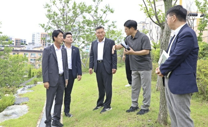 황규돈 수원시 팔달구청장, 아파트 인...