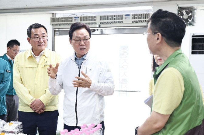 박완수 지사, 통영서 폭염·고수온 대...