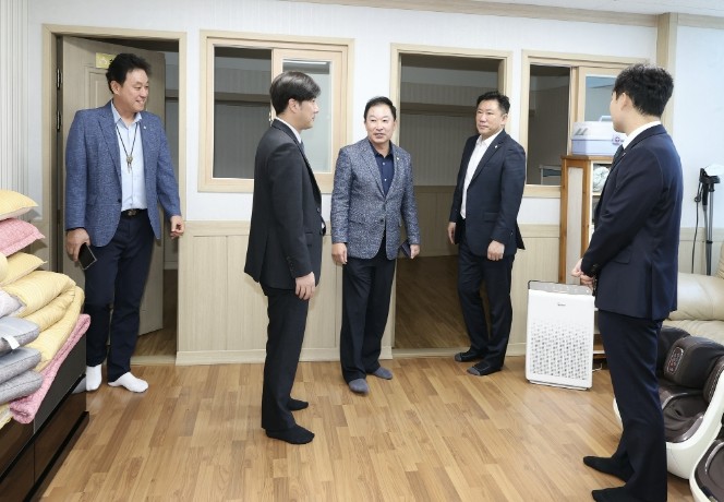 아산시의회 문화복지환경위원회, 시청 ...