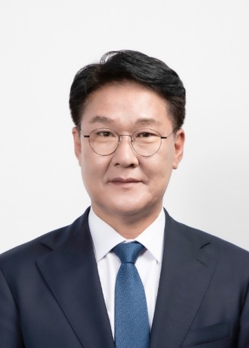 홍기후 충남도의원, 전국 최초 청년 ...