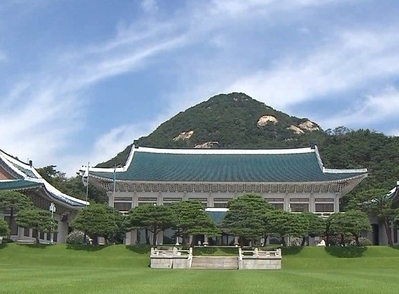 이 대통령 "평화를 향한 우...