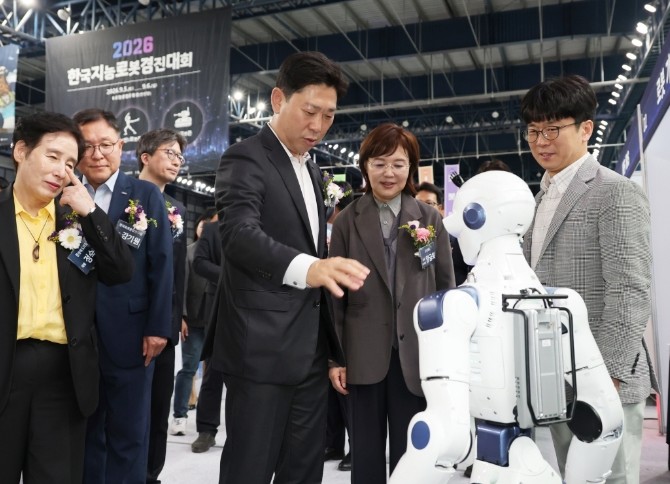 포항시, 국가첨단전략산업 ‘로봇 특화...