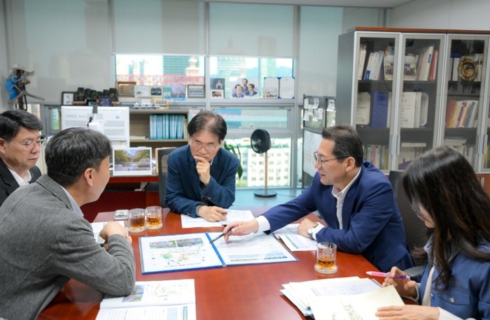 손훈모 순천시장, 국회 방문…국비 1...