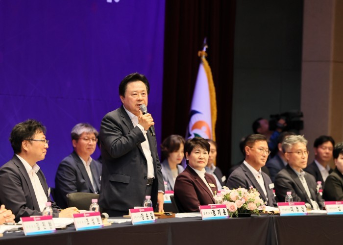 강기윤 창원특례시장, 진해구민 400...