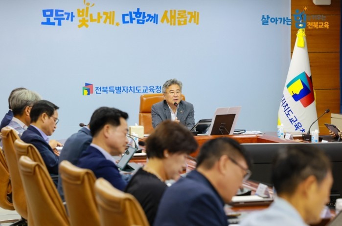 천호성 교육감 “전북유학 과감하게 추...
